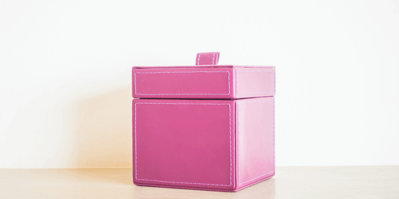 Best Leather Gift Box Manufacturers in Dubai – Custom Branding